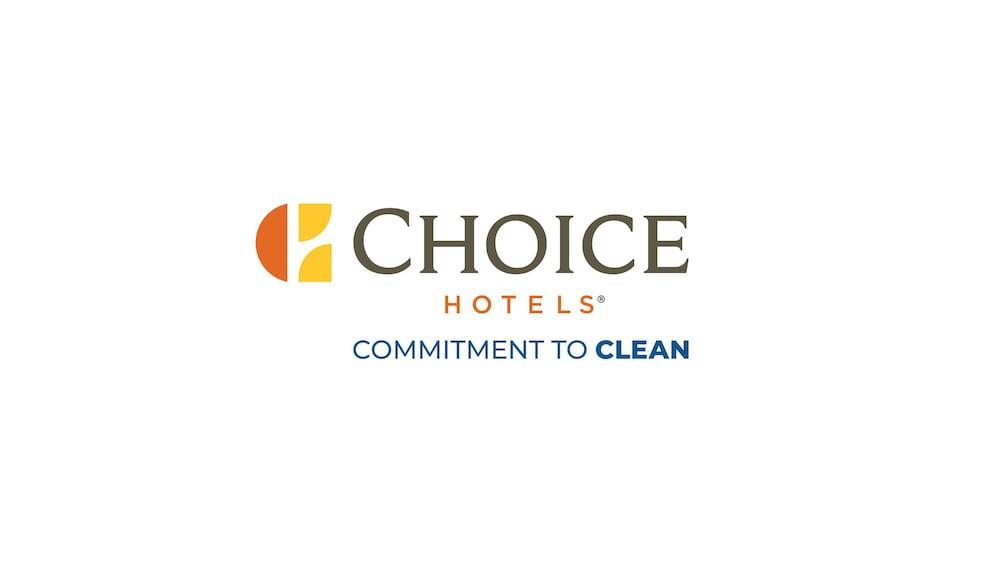 Quality Inn & Suites Lethbridge Esterno foto