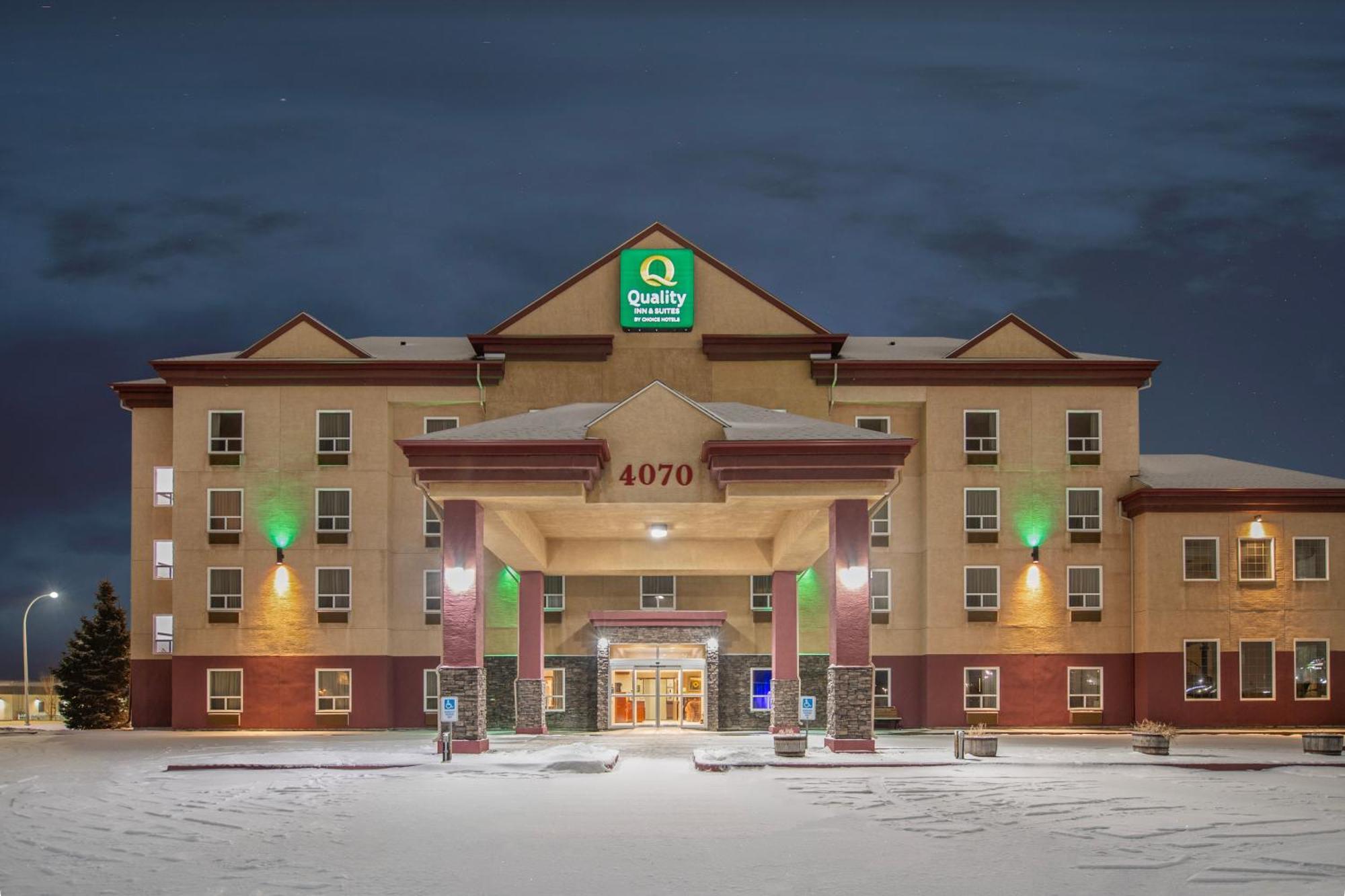 Quality Inn & Suites Lethbridge Esterno foto