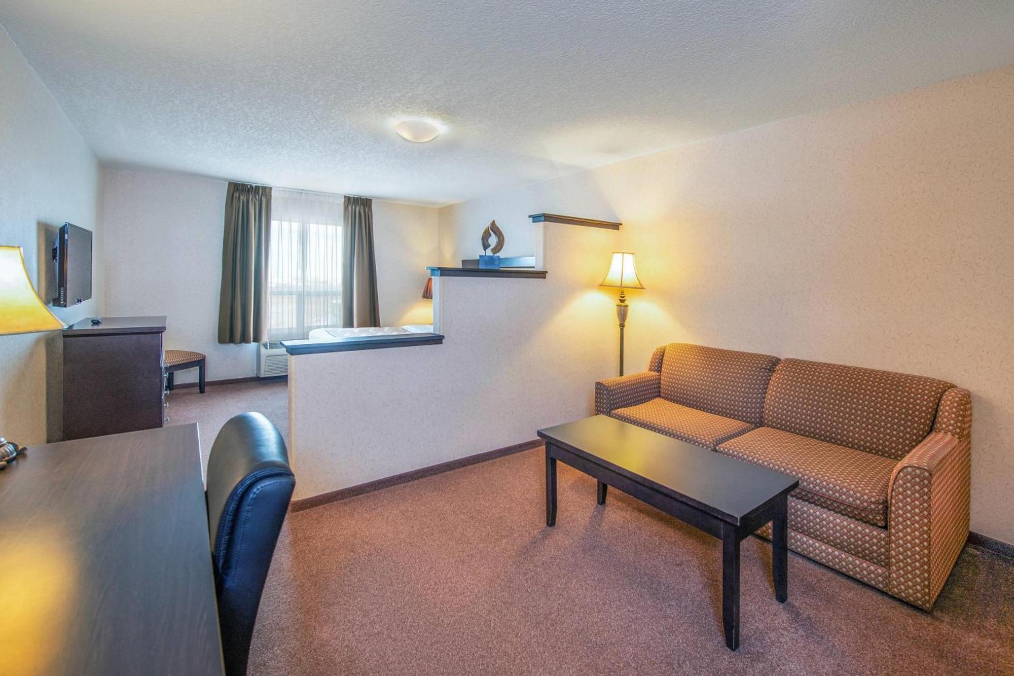 Quality Inn & Suites Lethbridge Esterno foto