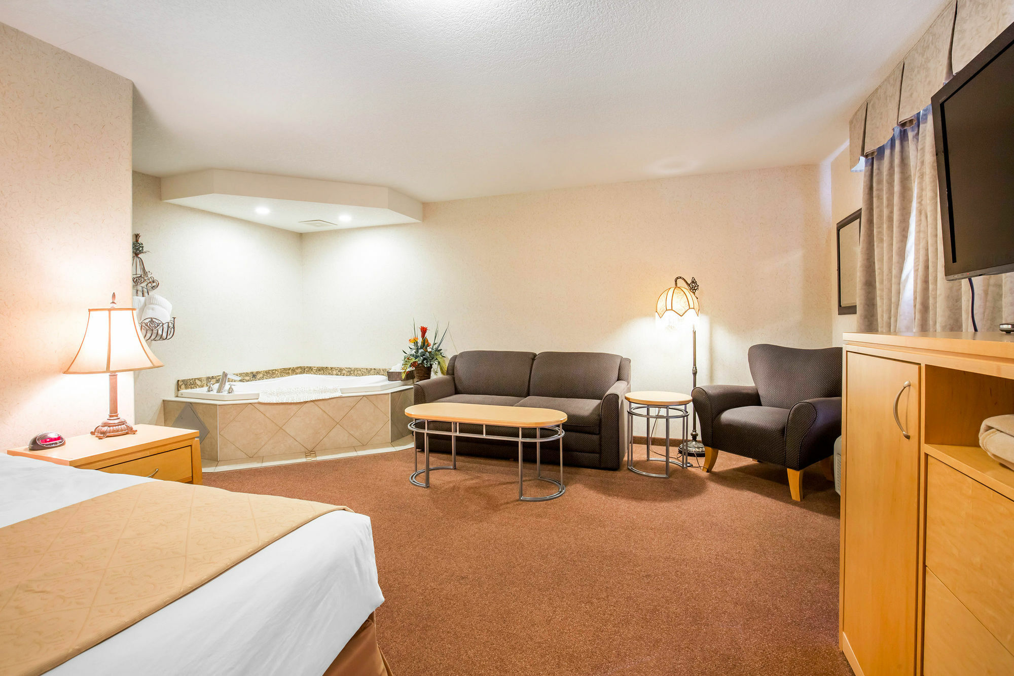 Quality Inn & Suites Lethbridge Esterno foto