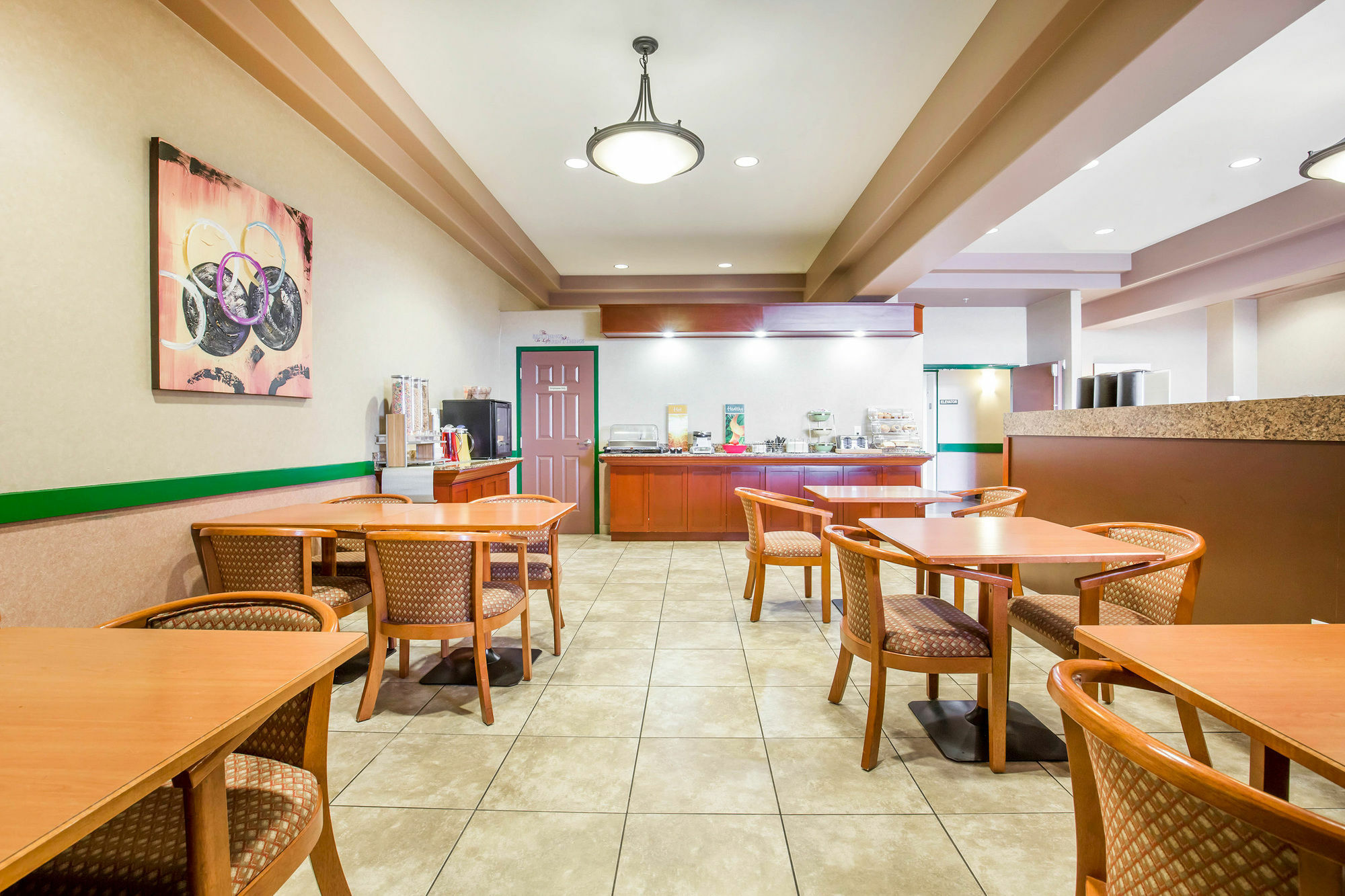 Quality Inn & Suites Lethbridge Esterno foto