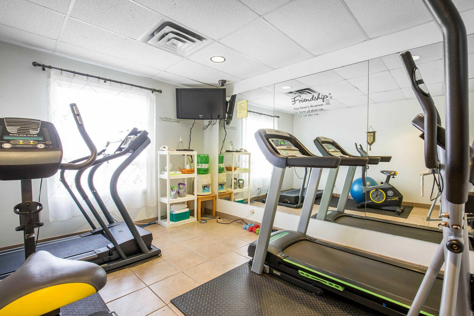 Quality Inn & Suites Lethbridge Esterno foto